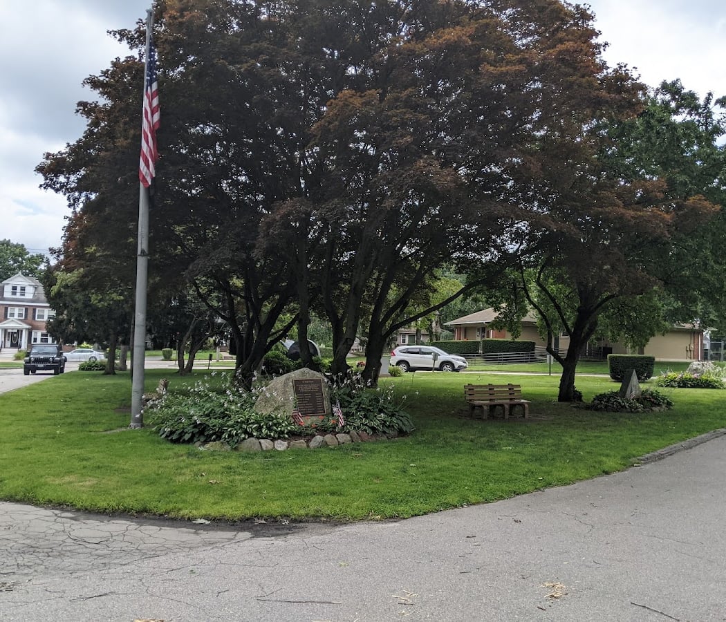 Capron Park Farmers Market 3